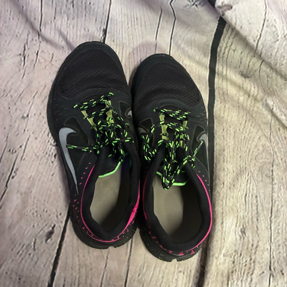 Nike Free Run 5.0 Women's Black Neon Green Pink Sneakers Shoes Size 7 574324 036 - Picture 3 of 13